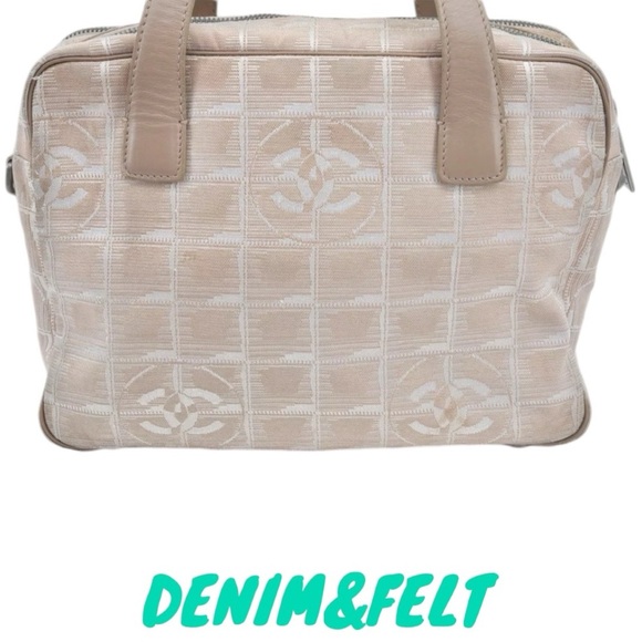 CHANEL Nylon/Leather New Travel Line 2Way Shoulder/Hand Bag/Tote | Beige 🖤 - Picture 3 of 16